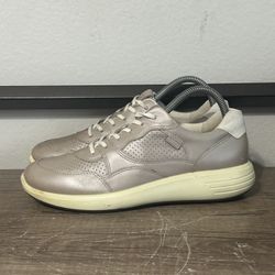 Ecco Soft 7 Runner Women’s Shoes Size 8