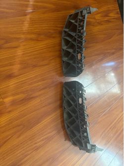 2020 Dodge Durango GT headlight brackets