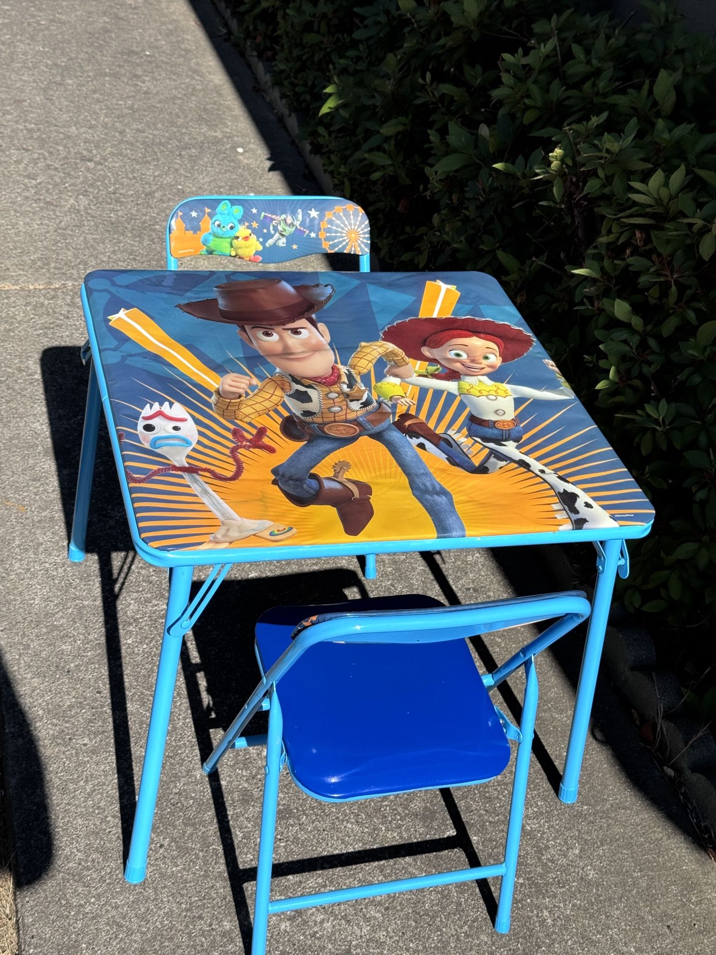 Toddler Toy Story Table