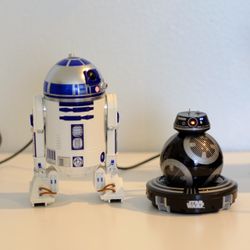 Sphero Star Wars R2-D2 And BB9E