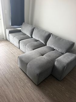 Laney Park Dark Gray 3 Pc Sectional