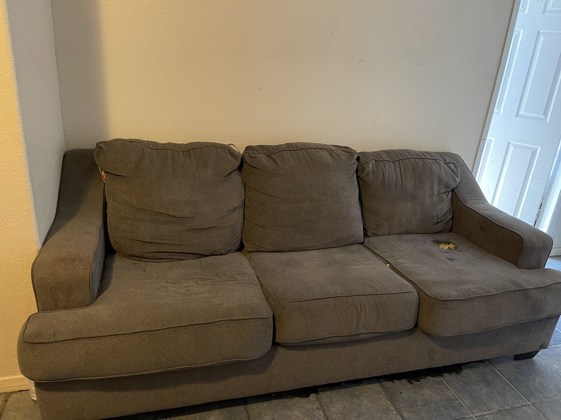 Free Grey Couch 