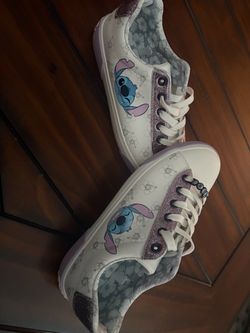 Disney Stitch Low-Top Sneakers