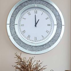 Crushed Diamond Wall Clock: 32 inch Round Decorative Mirrored Clock with Silver Glass Beveled Mirror Edge Frame and Bling Diamonds, Art Deco Home Mode