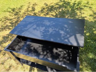 39 inch Lift top coffee table