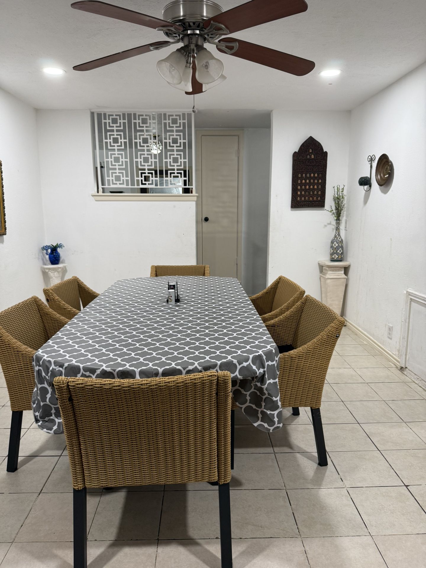 Dining Table With Six Chairs 