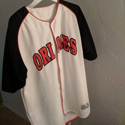 Orioles jersey for Sale in York, PA - OfferUp