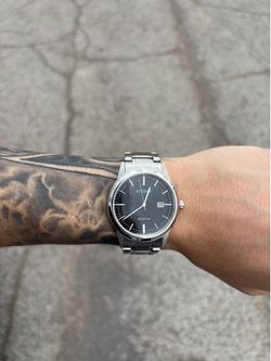 Citizen Eco-Drive Stainless Steel Black Dial – Good Condition