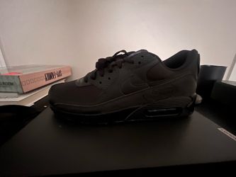 Men’s air max size11