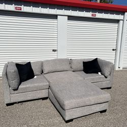 EXTREMELY LIGHTLY USED COUCH!!!