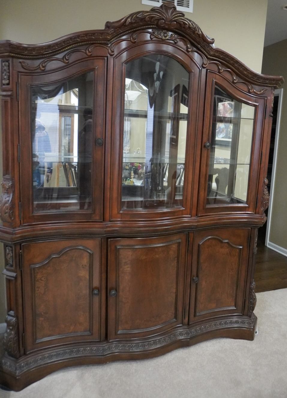 China Cabinet 
