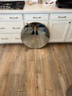 Circular Mirror Gold Rim