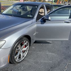 2011 BMW 750Li Xdrive