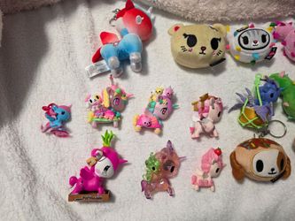 LOT of 19 TOKIDOKI plushie figurines keychains