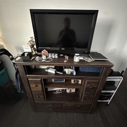 Tall TV stand (That’s what we used it for)