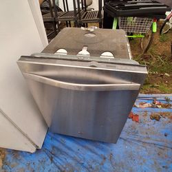 Wirlpool Gold Series Stainless steel dishwasher