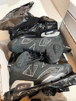 Cap and grown 6s