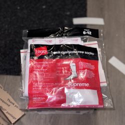 Supreme Hanes Socks Size 6-12