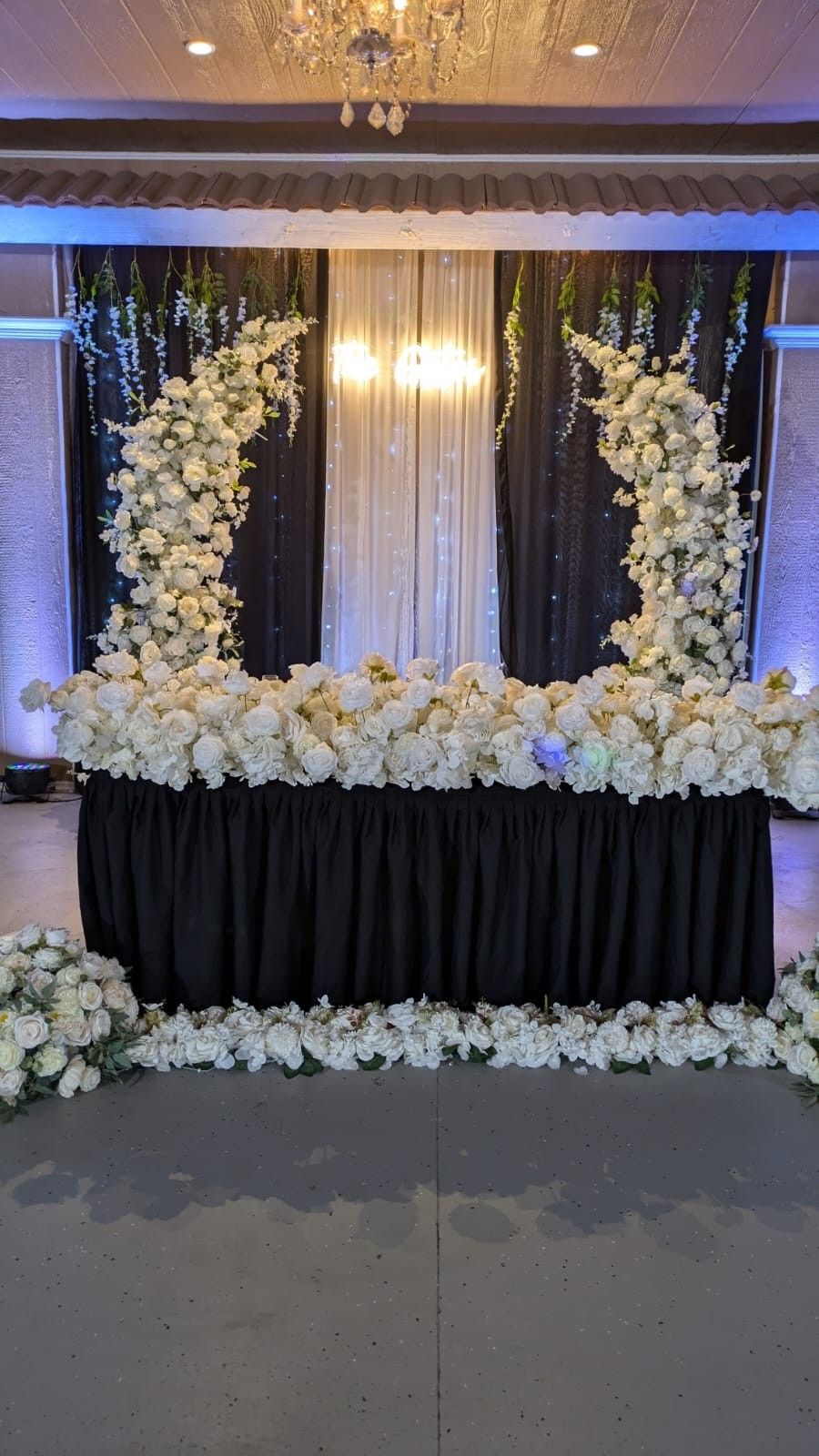 Beautiful Arch For Weddings , Quinces , Ect