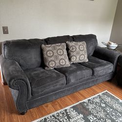 Couch & Coffee Table