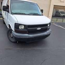 2006 Chevrolet Express Cargo Van