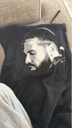 Drake hoodie Size m
