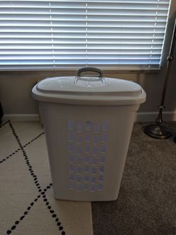 Sterilite Ultra Wheeled Laundry Hamper with Lid