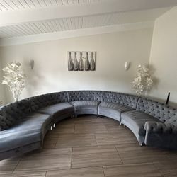 Luxury Sofas From LA Furniture 