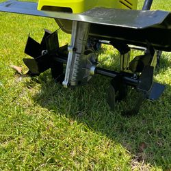 RYOBI 16 in. 13.5 Amp Corded Cultivator