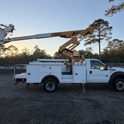 2016 VERSALIFT VST40I BOOM TRUCK