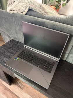 Asus ROG Strix 4080 2024