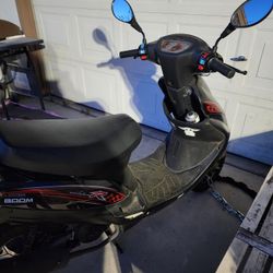 50cc Boom Scooter for Sale in Las Vegas NV OfferUp