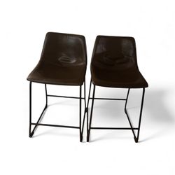 Set of 2 Modern Counter / Bar Stools – Black Metal Frame