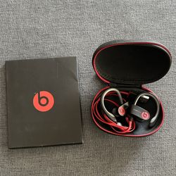PowerBeats 2 Wireless Earbud Headphones