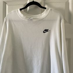 Men’s Plus Size 2X Nike White Crewneck Sweatshirt  Classic Pullover