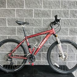 Beautiful Bicycle Trek 