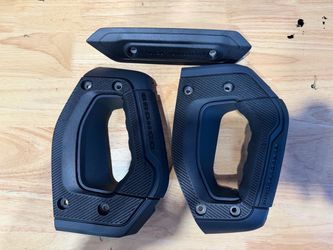 Ford Bronco handles