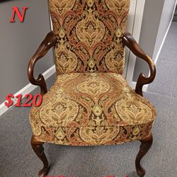 Antique Style Accent Chair