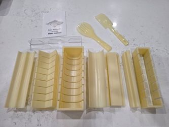 Sushi mold maker