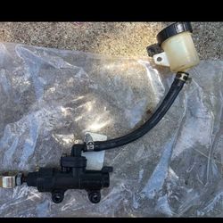 Brake cylinder with reservoir for Go Carts