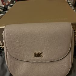 Michael Kors Crossbody Bag