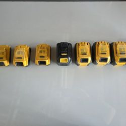 9 batteries Dewalt 