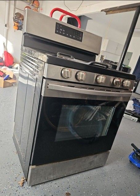 Samsung Stove.