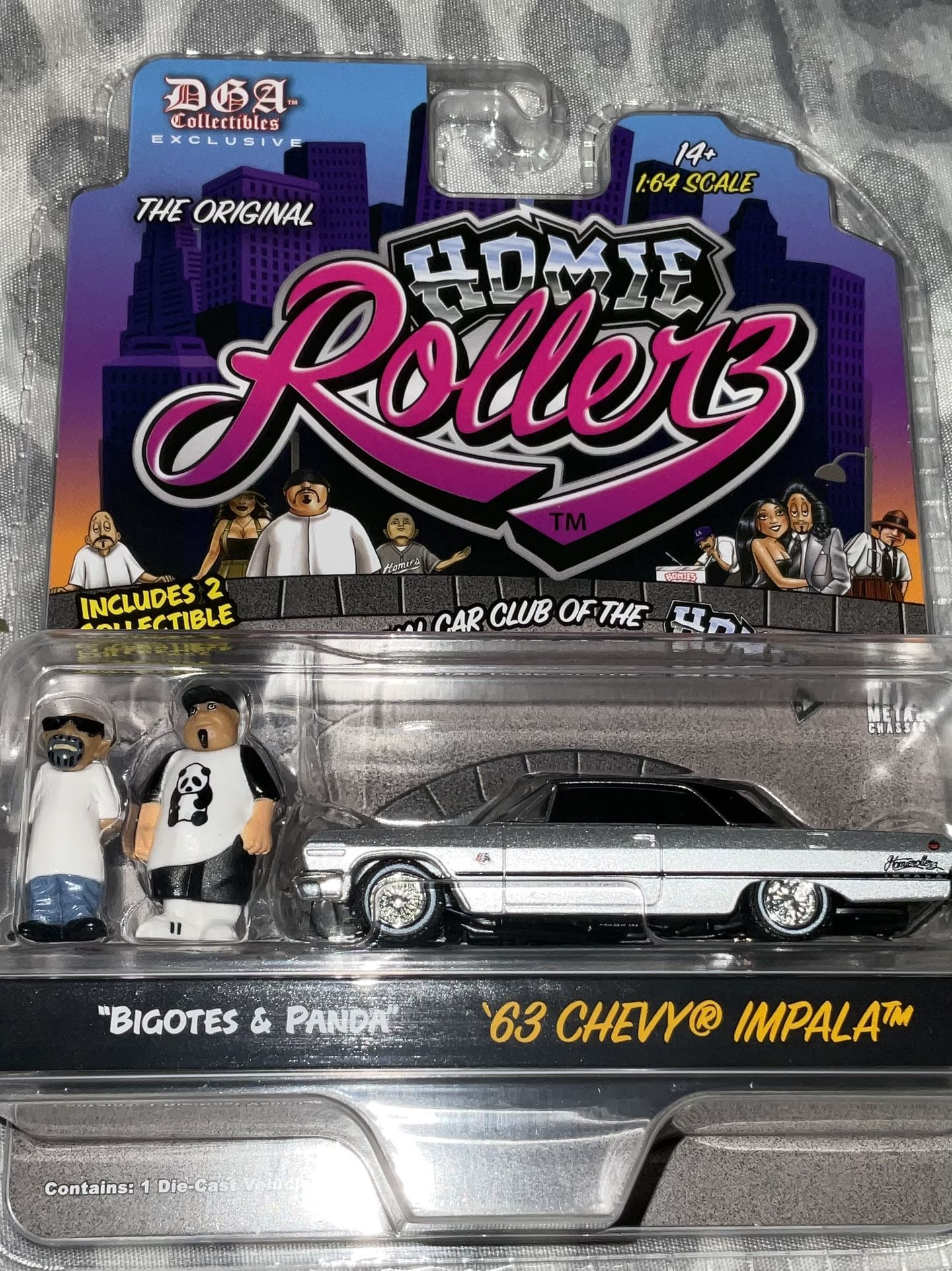 Greenlight Homie Rollerz 63 Chevy Impala With 2 Homies