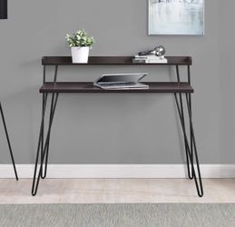 Free desk