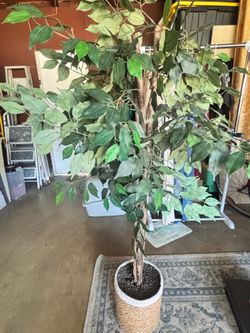 Fake tree decor