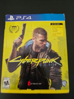 Cyberpunk 2077 Collectors edition- PS4 Full Game with inserts *great condition*