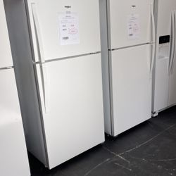 Whirlpool White Top Freezer Refrigerator 30”w