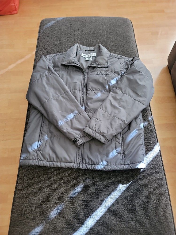 Columbia Jacket, SizeLarge $30 Firm