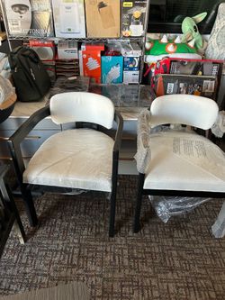 Accent Chairs